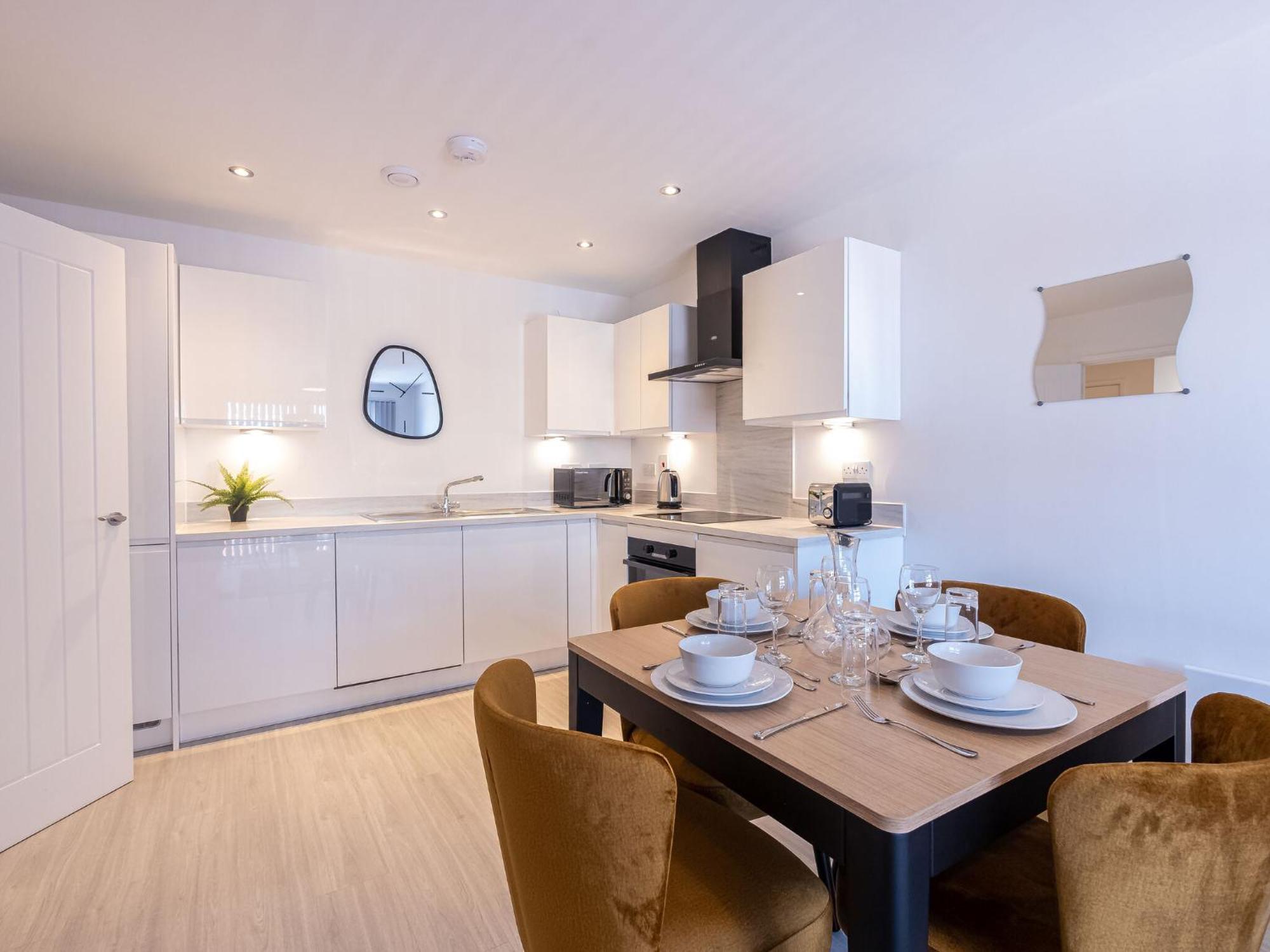 Pristine 1 And 2 Bedroom Apartments Near Business District By Belvilla Birmingham Bagian luar foto