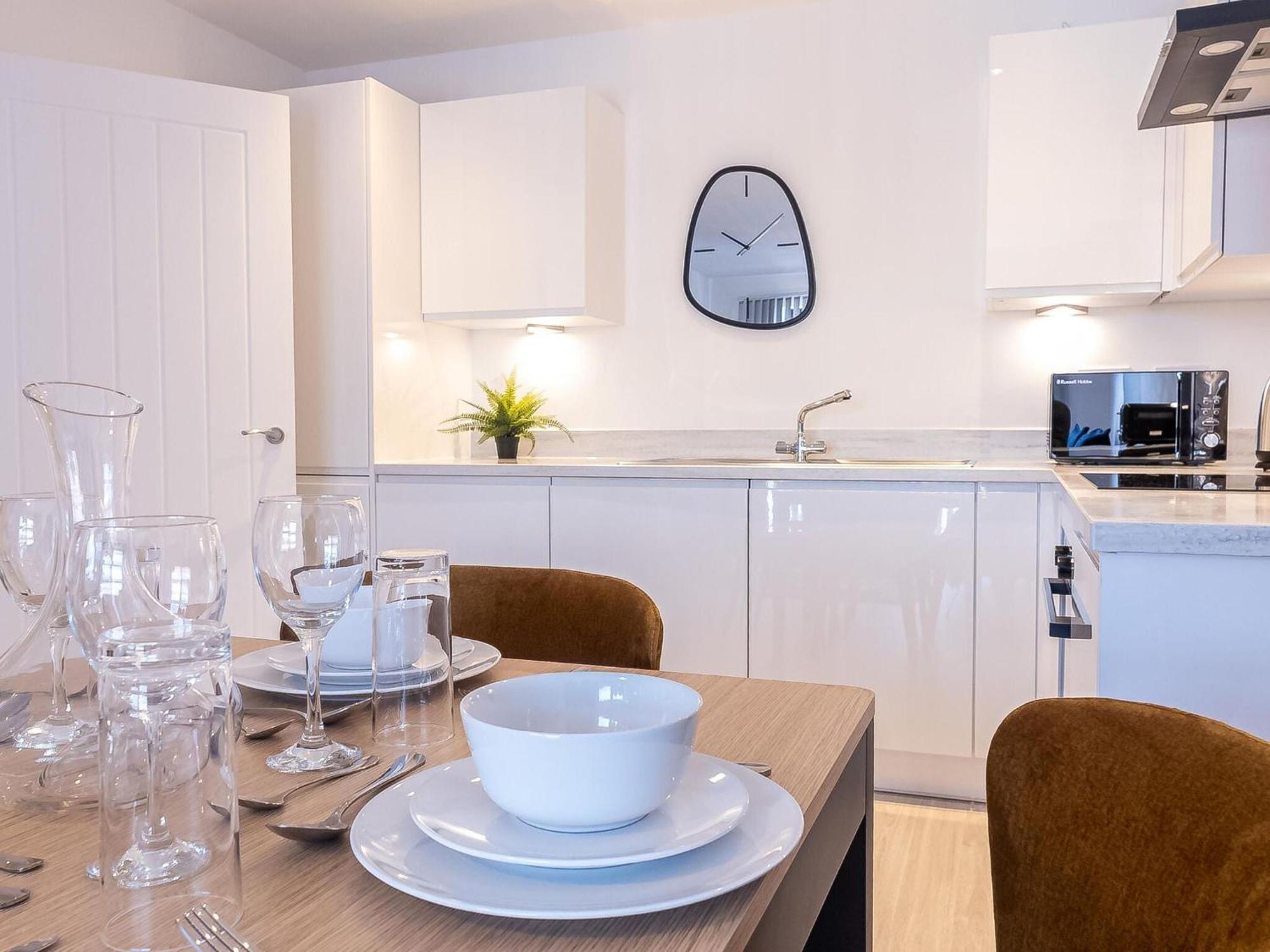 Pristine 1 And 2 Bedroom Apartments Near Business District By Belvilla Birmingham Bagian luar foto